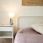 شقة Large Two Bedroom Family App - Free Parking