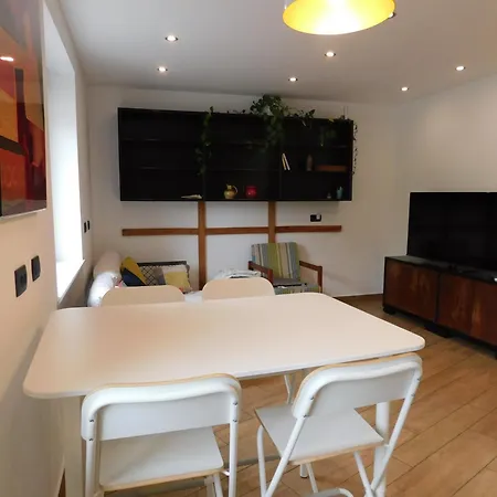 Apartmán Large Two Bedroom Family App - Free Parking Lublaň