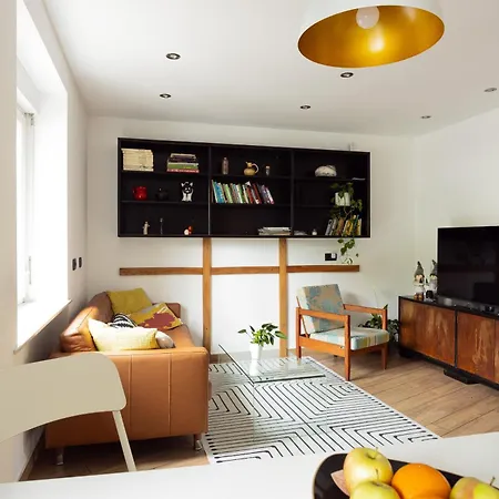 Large Two Bedroom Family App - Free Parking * Любляна