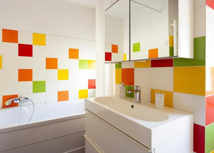 Large Two Bedroom Family App - Free Parking * Ljubljana