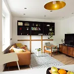 Large Two Bedroom Family App - Free Parking * 卢布尔雅那